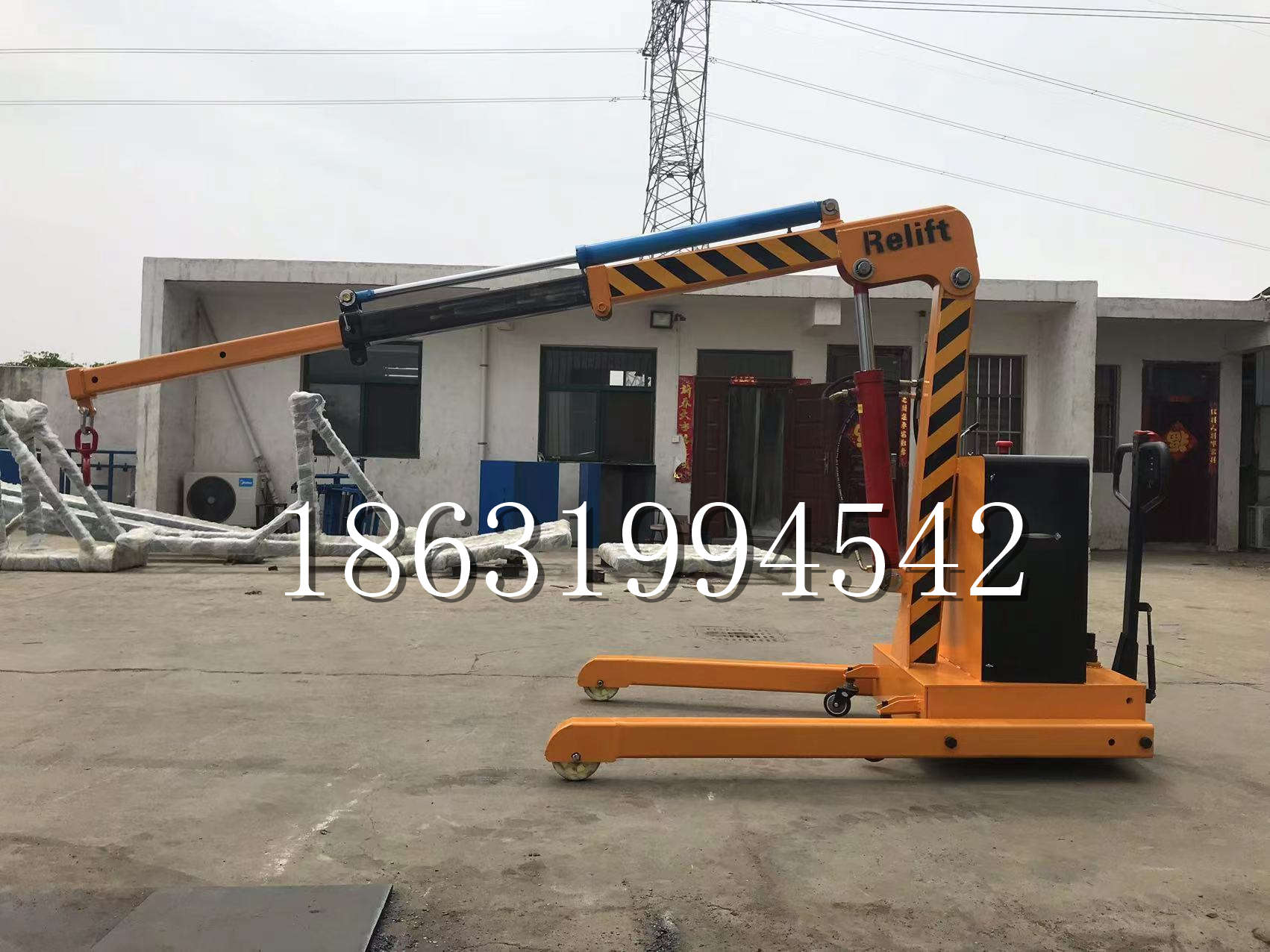 海拉尔区久征定做3吨三轮随车吊 农用园林绿化移树吊 平板工程用小吊机